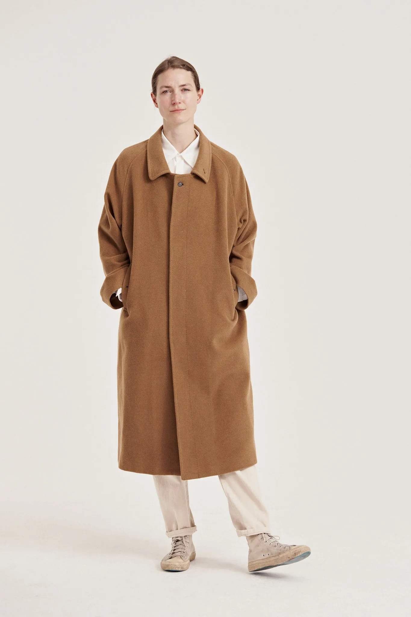 10 / Cashmere coat camel