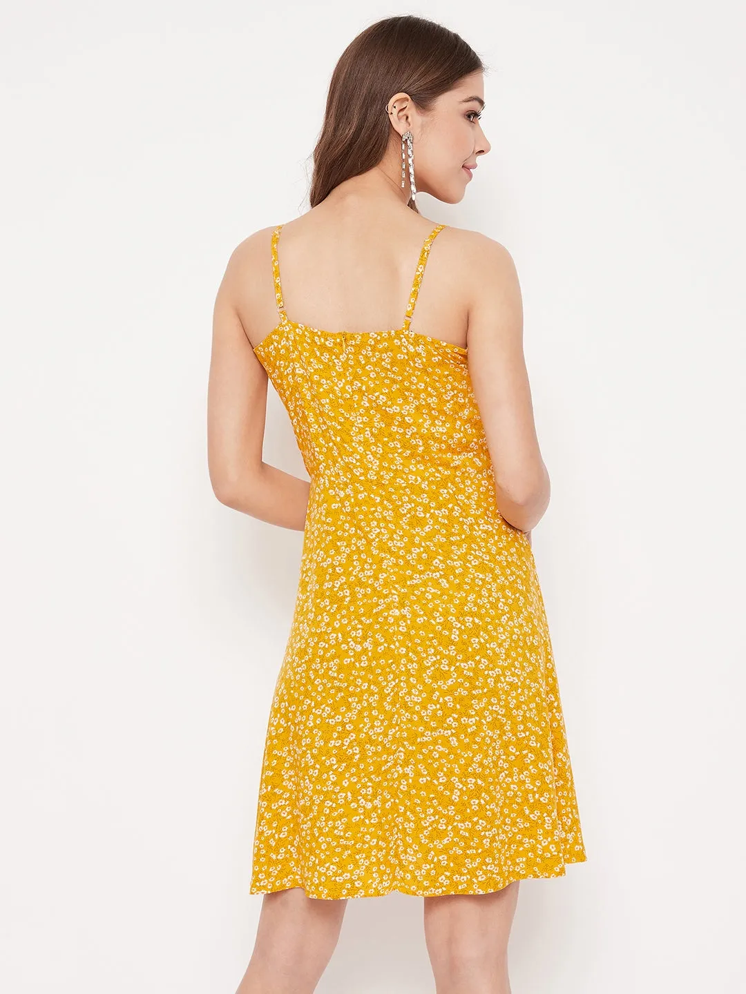 Berrylush Women Yellow & White Floral Printed Fit & Flare Mini Dress