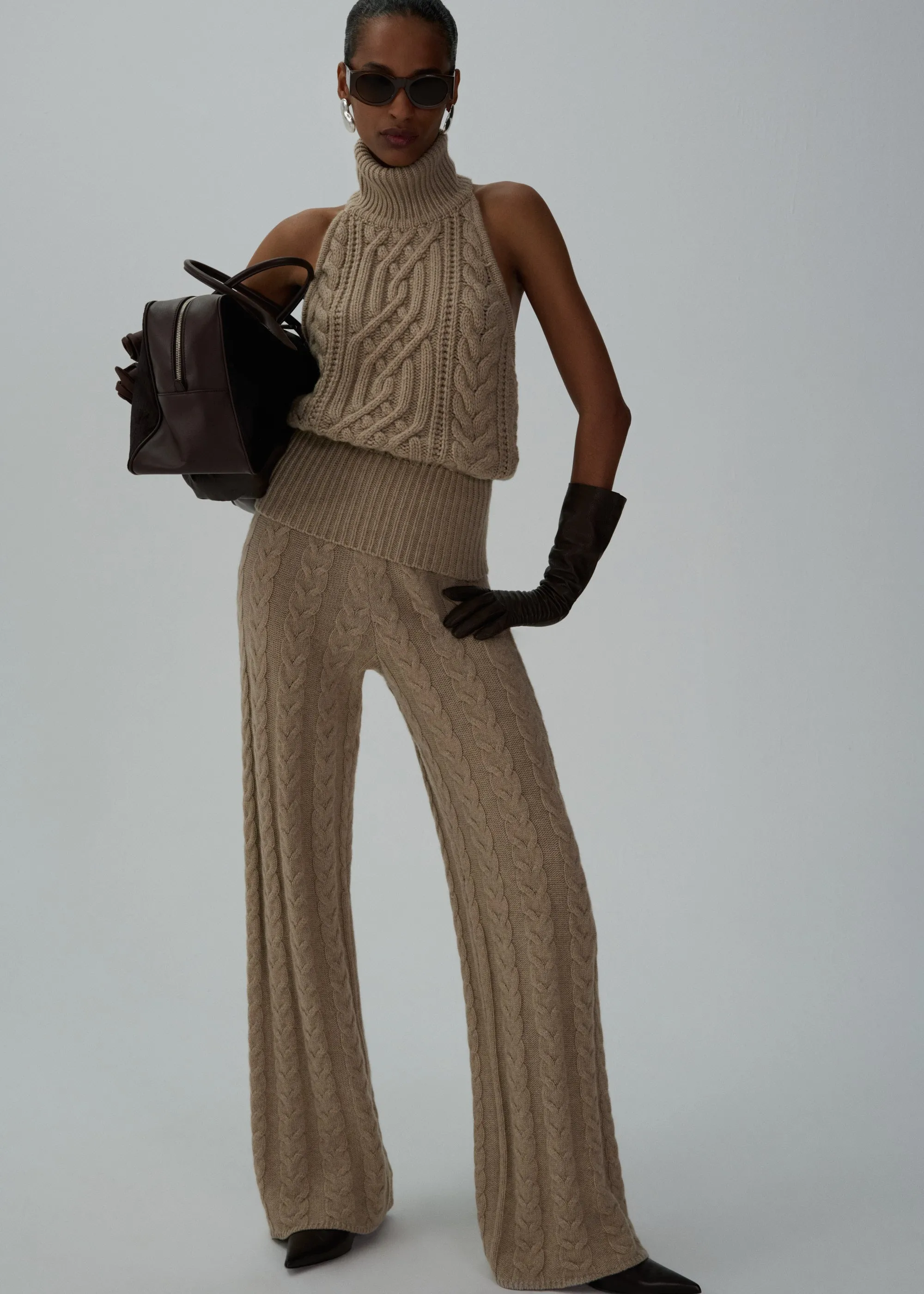 Braid-knit cashmere pants in beige