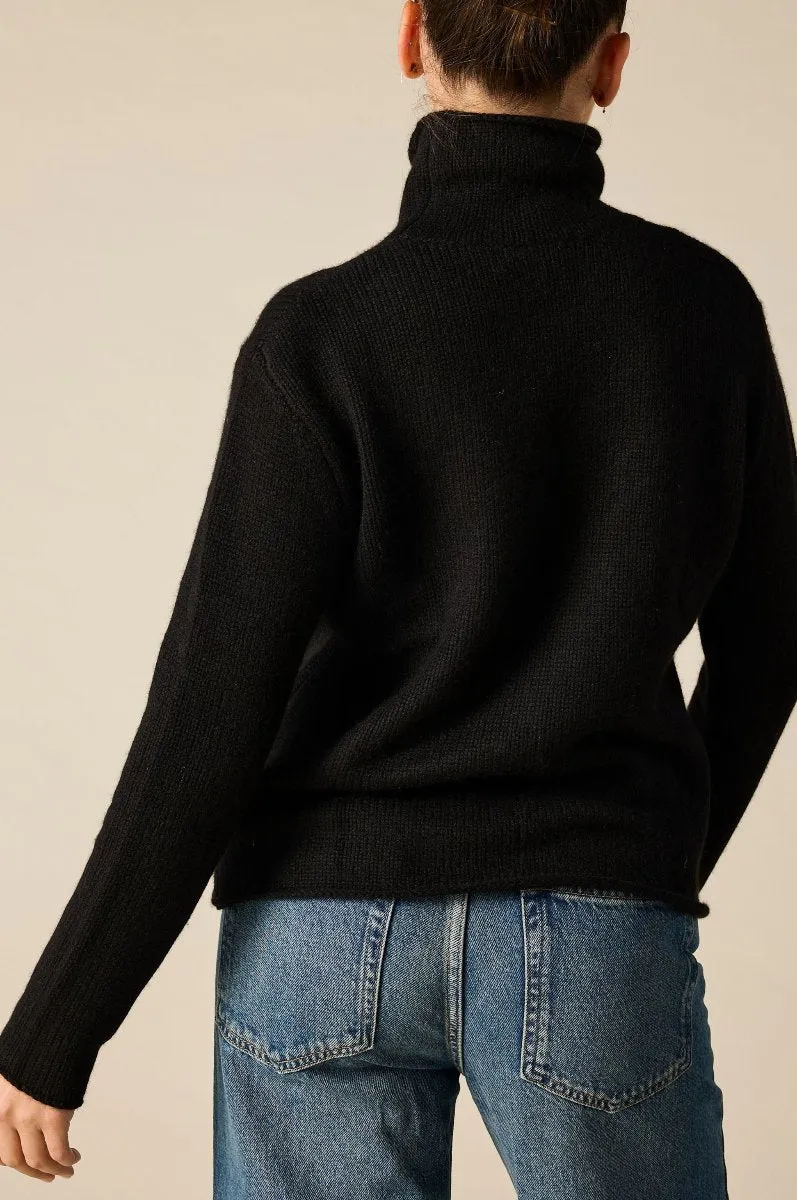 Cashmere Frankie Relaxed Funnel Neck in Black