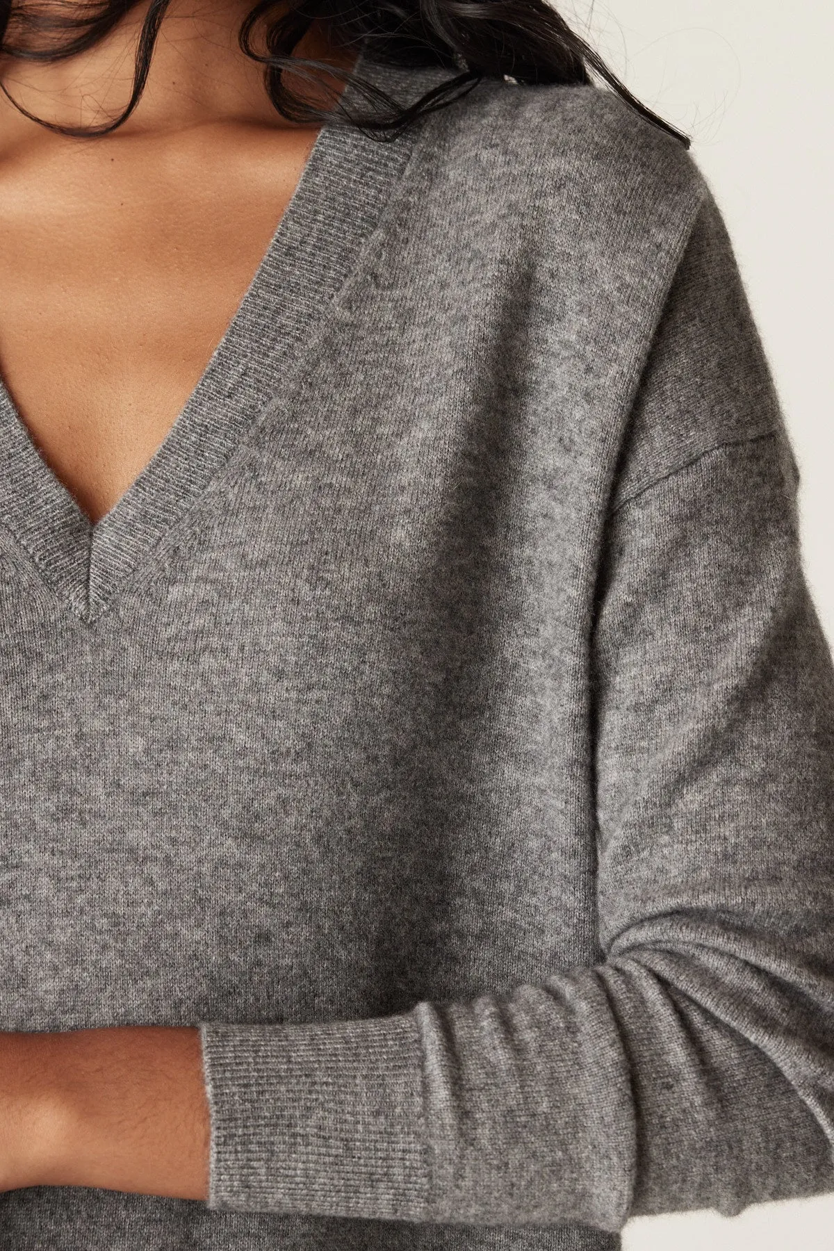 Cashwool V Jumper - Grey