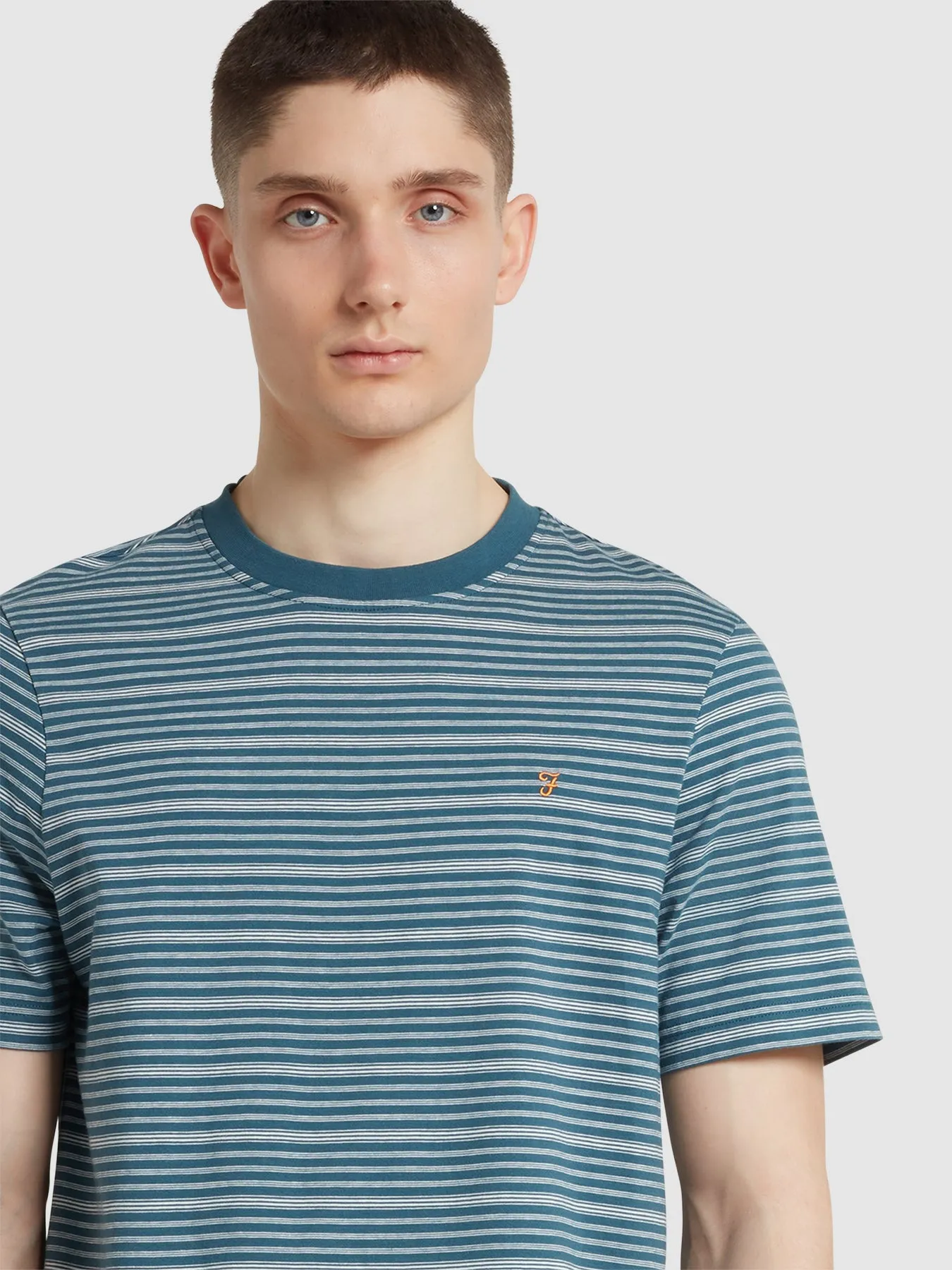 Davis Regular Fit Stripe Print T-Shirt In Croft Green