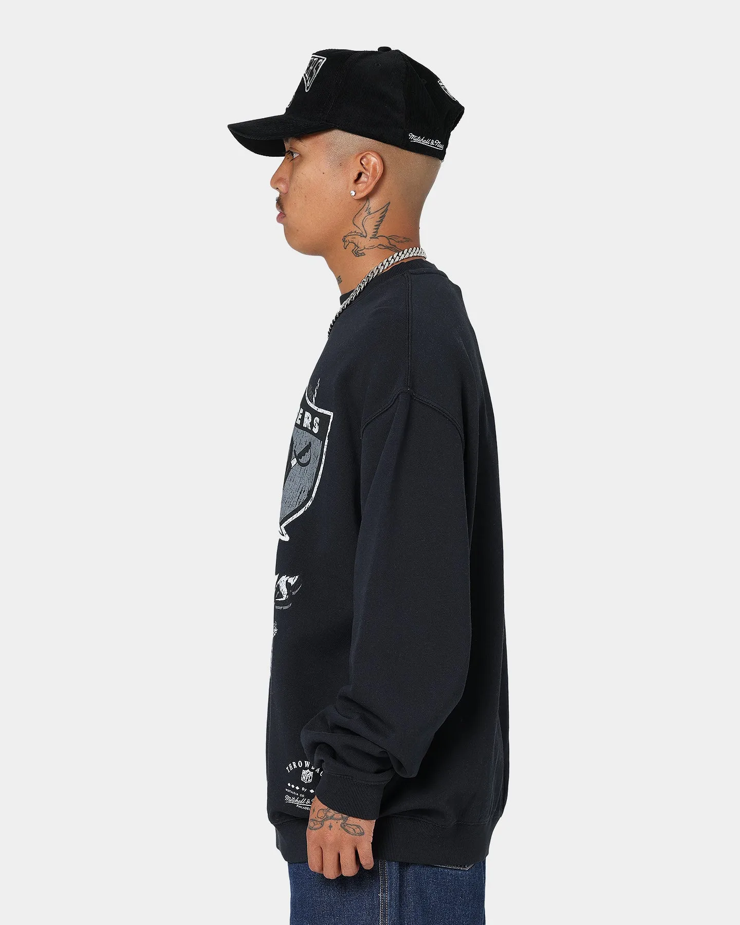 Mitchell & Ness Las Vegas Raiders Vintage Zig Zag Crewneck Faded Black