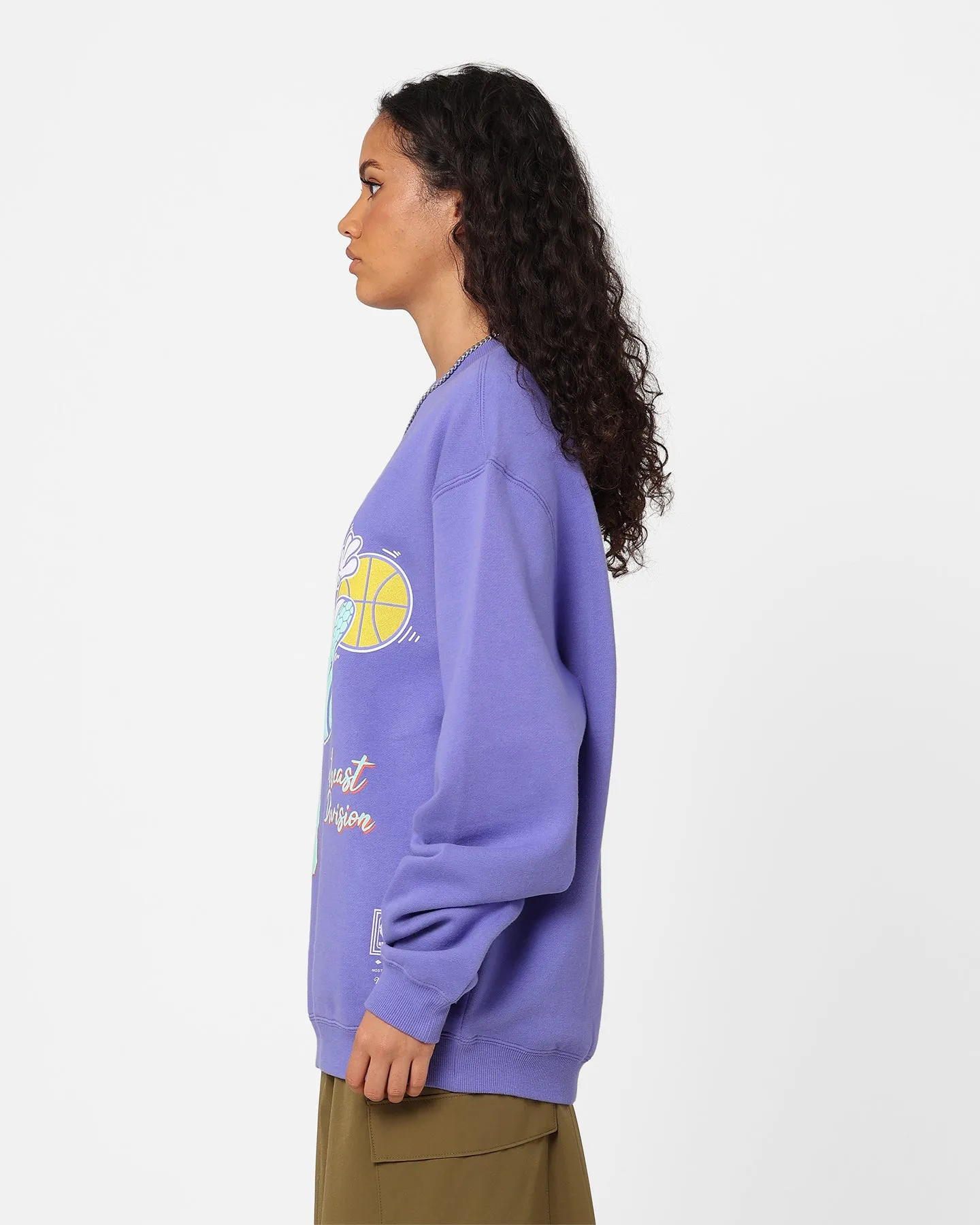 Mitchell & Ness Women's Charlotte Hornets Logo Crewneck Purple