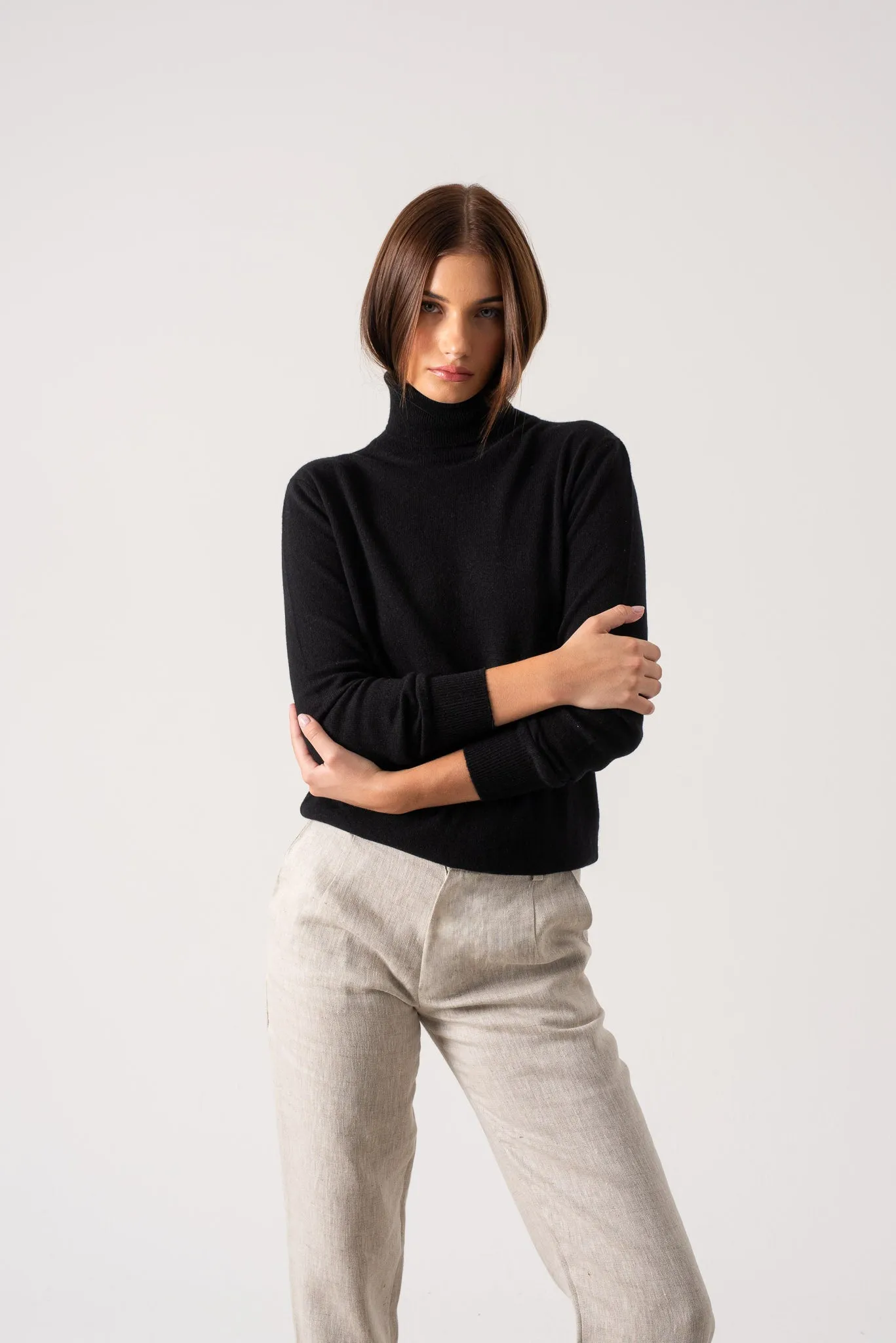 Ombra 100% Cashmere Turtleneck Sweater Black