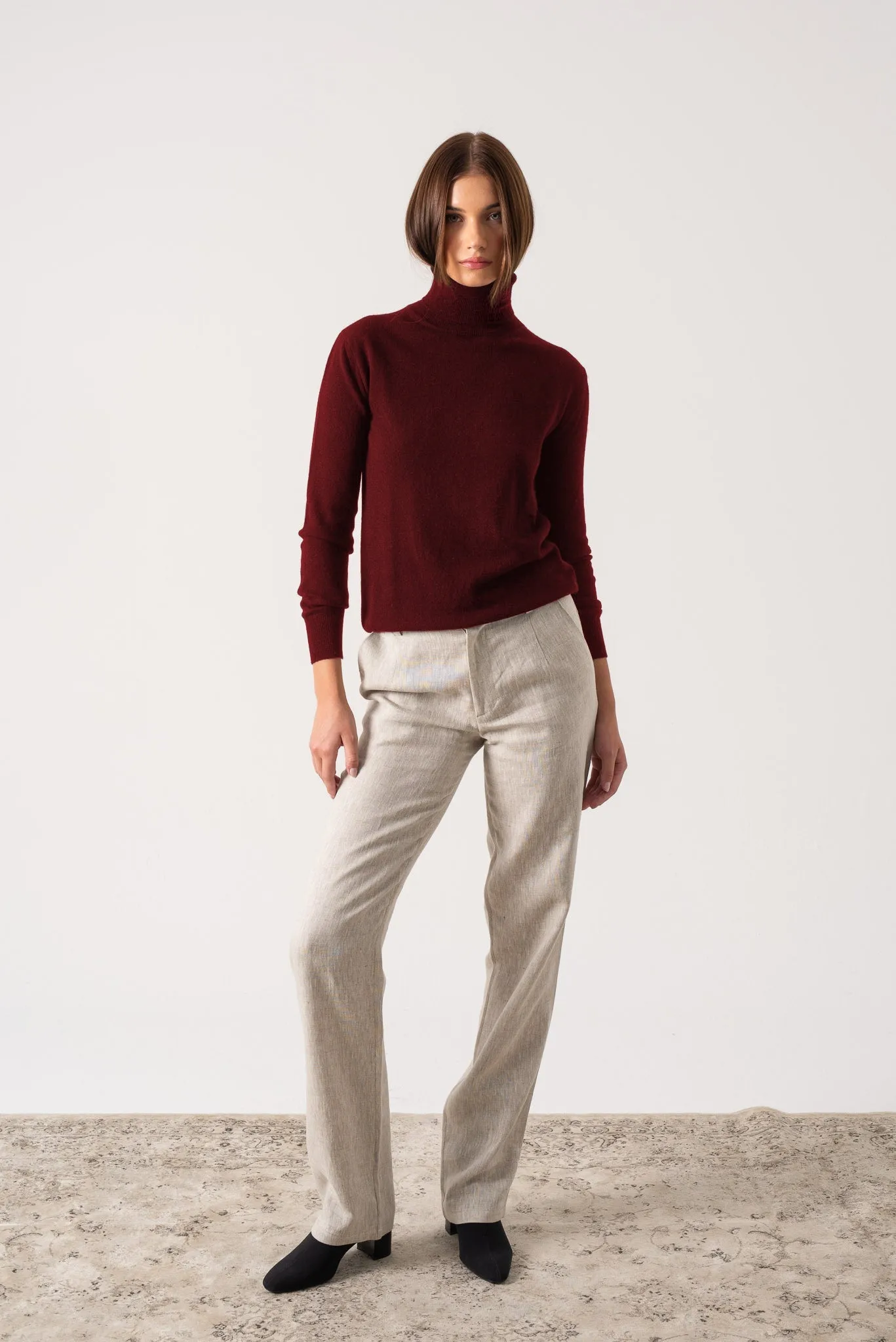 Ombra 100% Cashmere Turtleneck Sweater Red Bordeaux