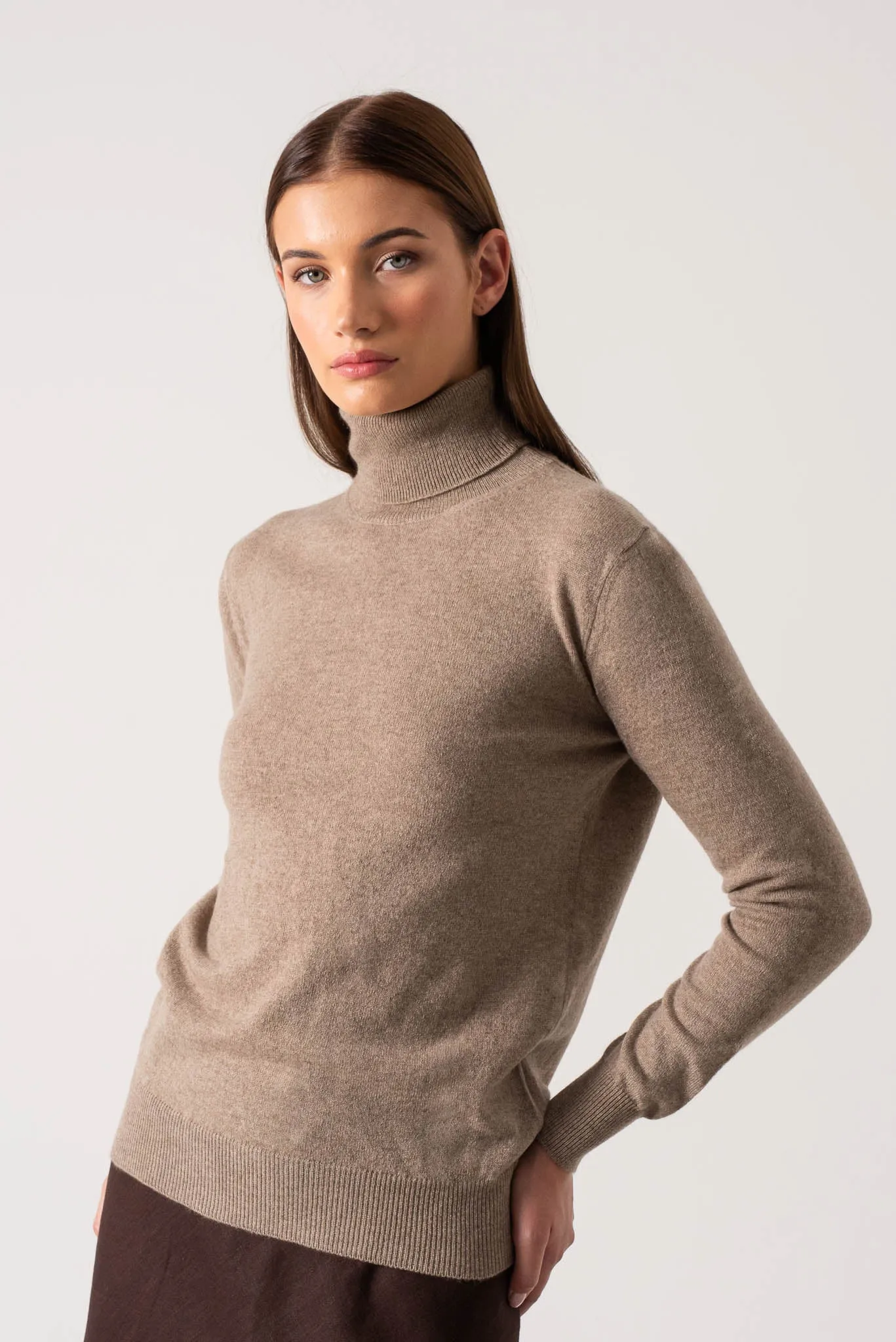 Ombra 100% Cashmere Turtleneck Sweater Taupe