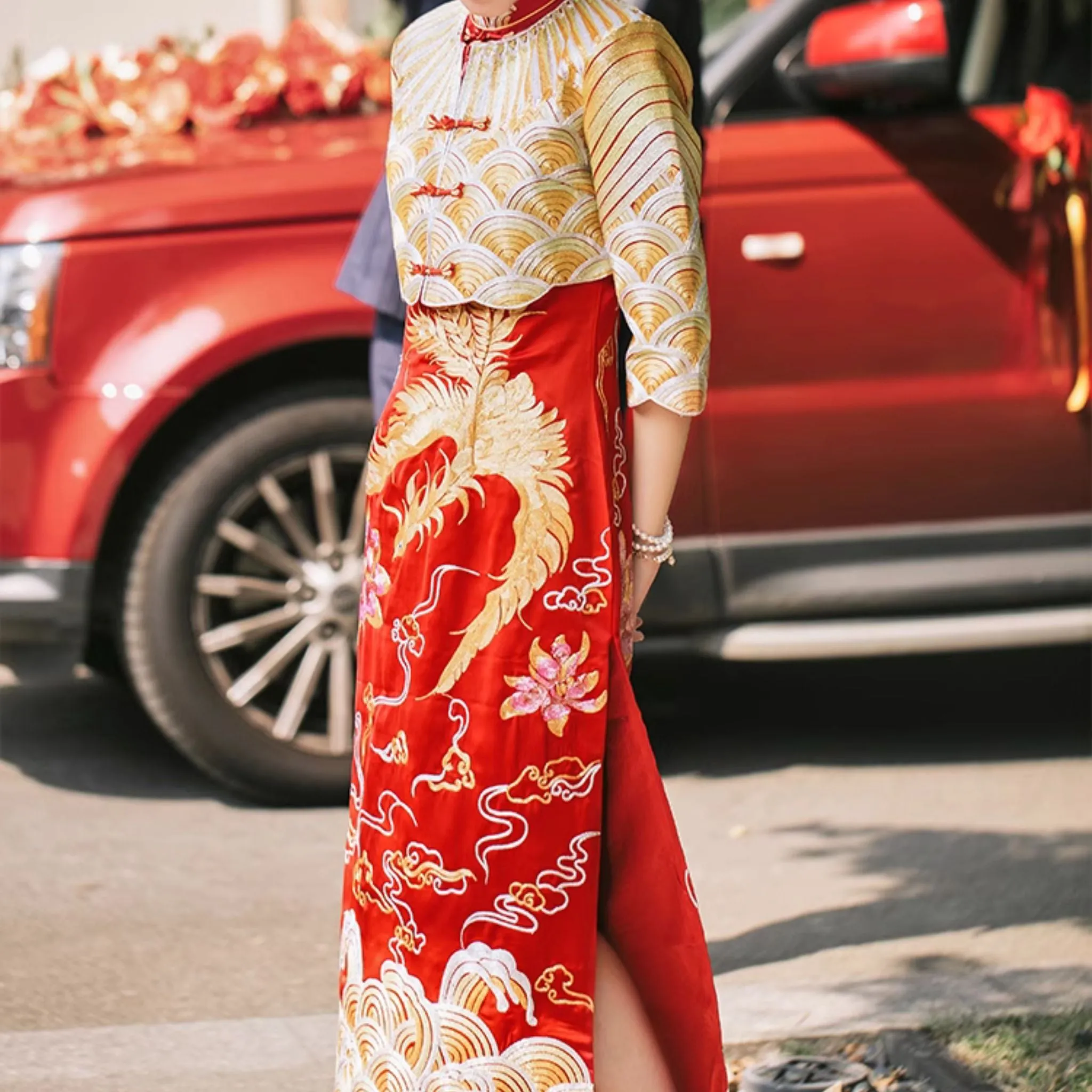 Phoenix Royal Gold Qipao Wedding Dress Xiuhefu