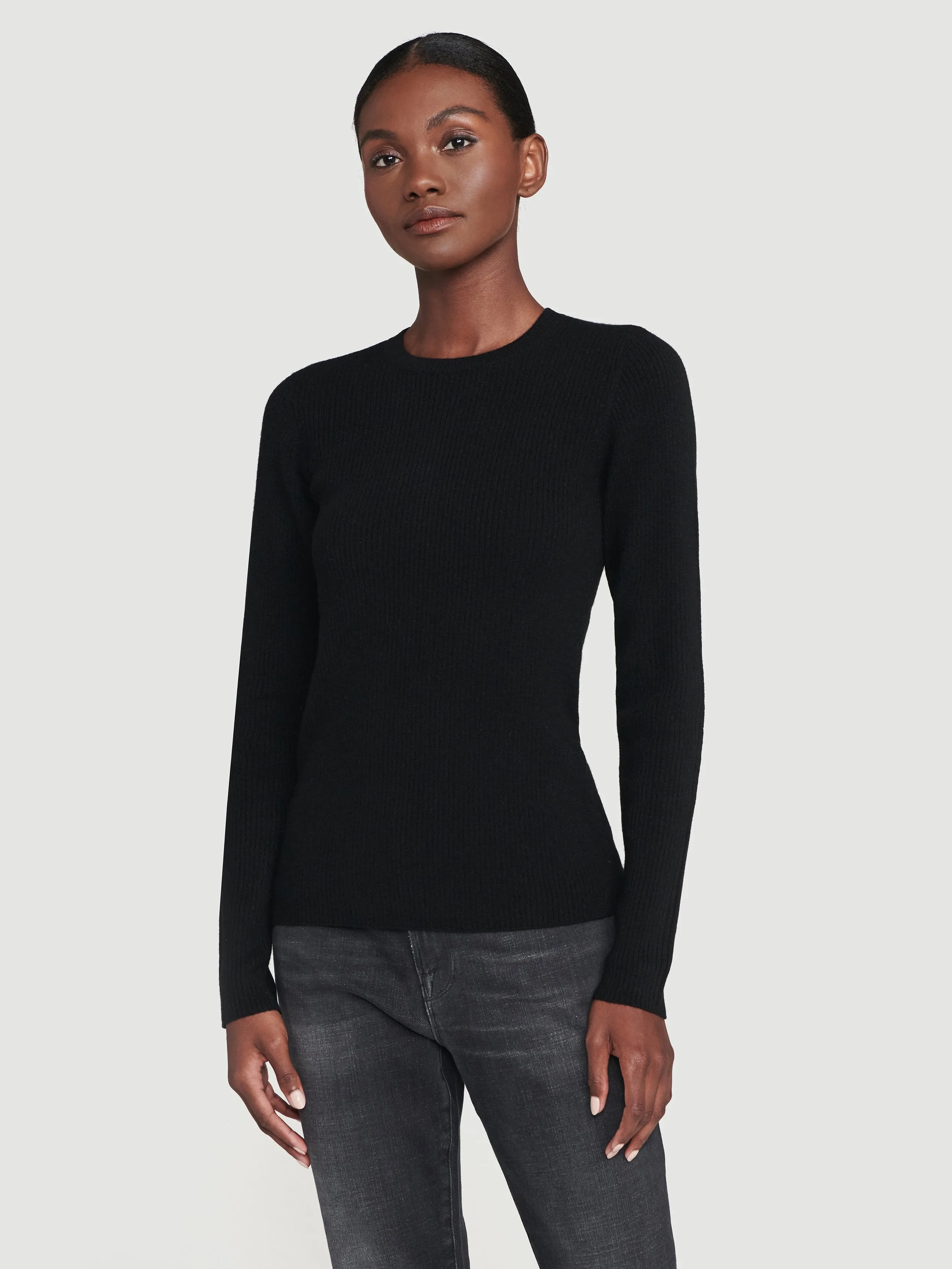 Sustainable Cashmere Fine Ribbed Crew -- Noir