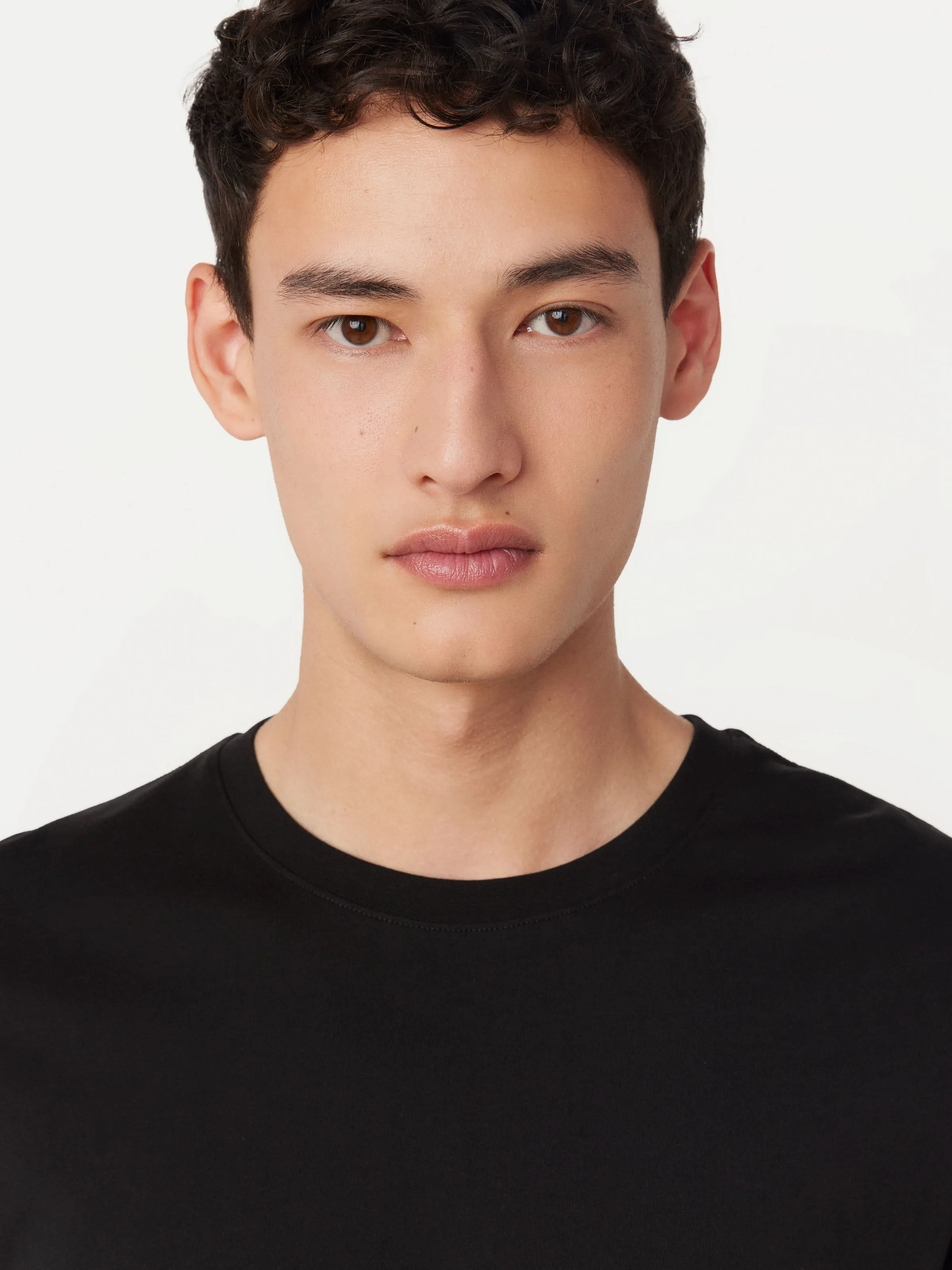 The Essential Slim T-Shirt in Black