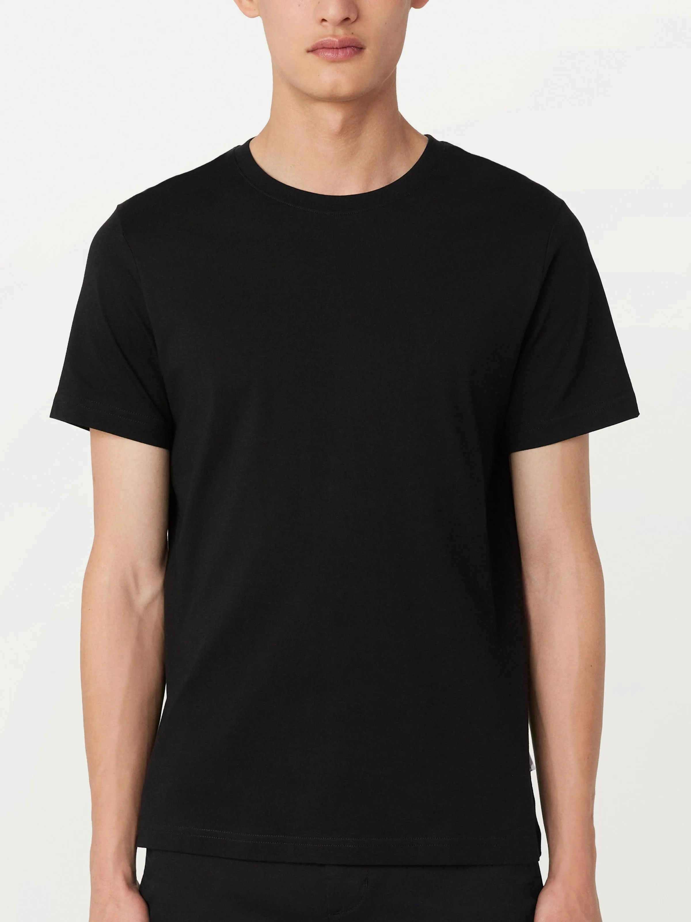 The Essential Slim T-Shirt in Black