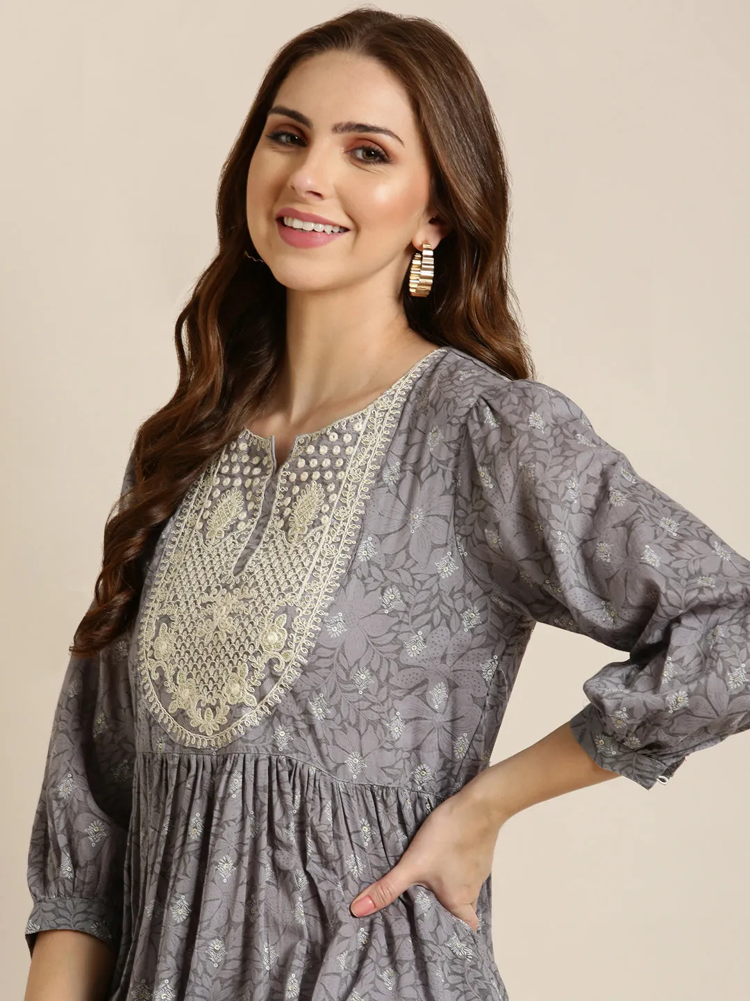 Women Grey Floral Anarkali Kurta